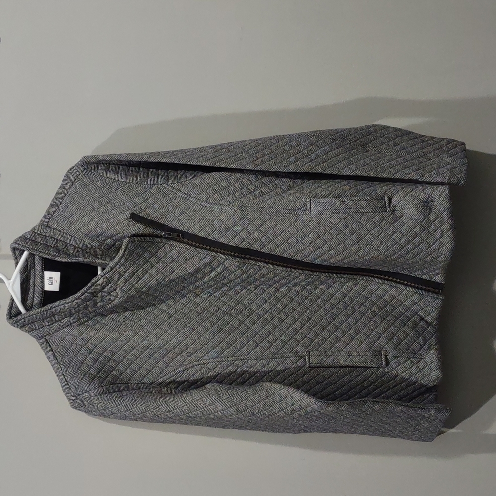 CAbi Quilted Gray Cross-zip Jacket. Medium weight, size XL.